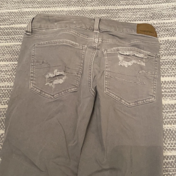 Size 4 American eagle jeans super stretch - Picture 4 of 4